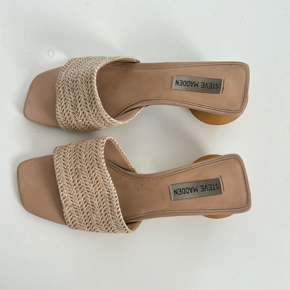 Steve Madden Curved in Raffia, Women’s Size 8